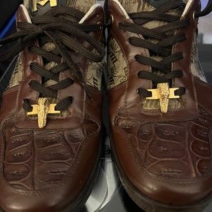 Mauri Brown & Gold
